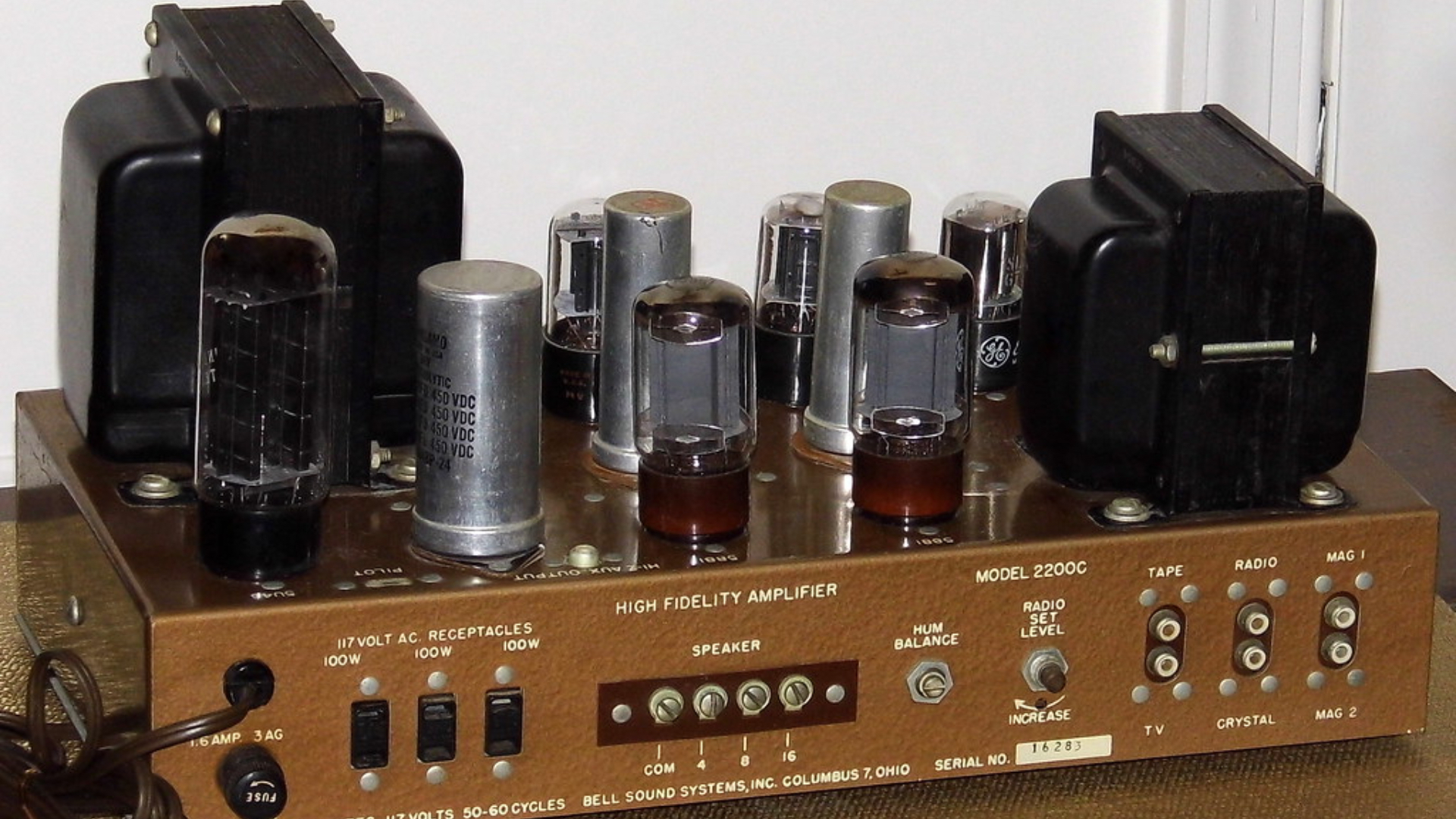Gli amplificatori valvolari sono migliori degli amplificatori a transistor?